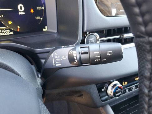 New 2026 Mitsubishi Outlander LE FWD image 19