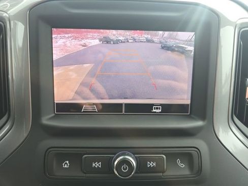 Used 2022 Chevrolet Silverado 1500 Custom Trail Boss image 17