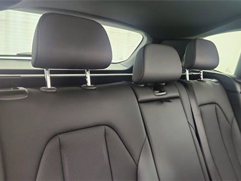 Used 2024 BMW X3 sDrive30i w/ Convenience Package image 27