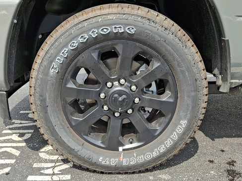New 2026 RAM 2500 Laramie AWD/4WD image 5