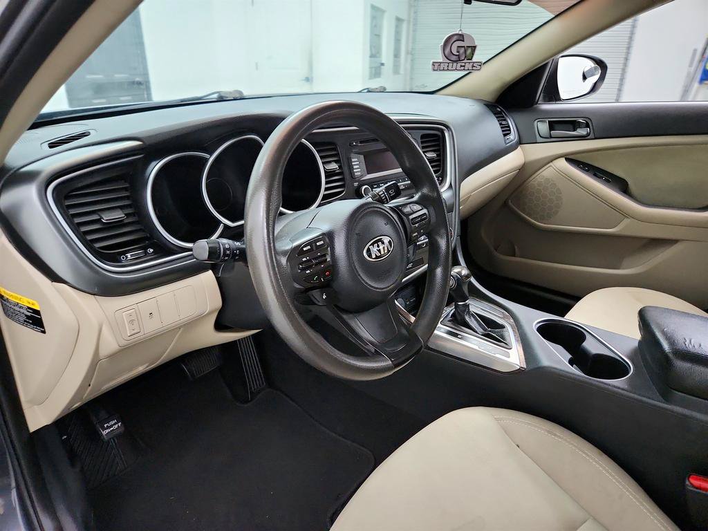 Used 2015 Kia Optima LX FWD image 13