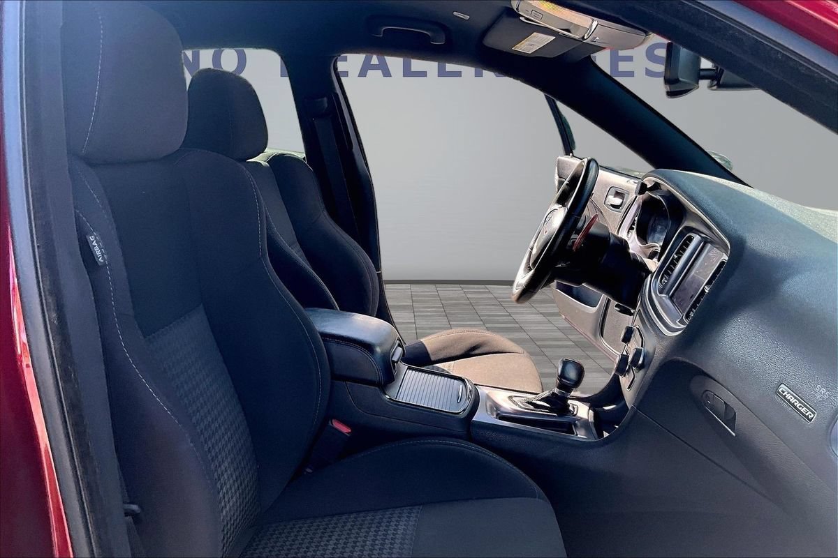 Used 2019 Dodge Charger GT w/ Driver Confidence Group RWD image 24