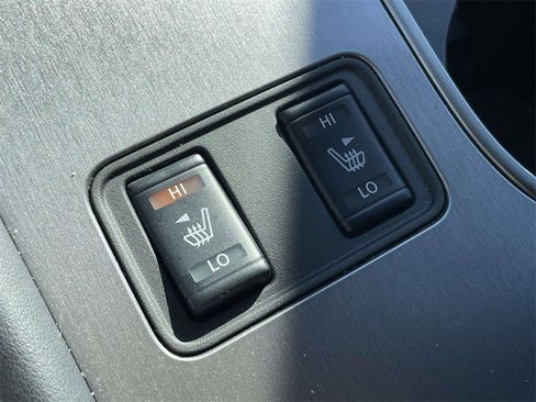 Used 2024 Nissan Murano SL image 28