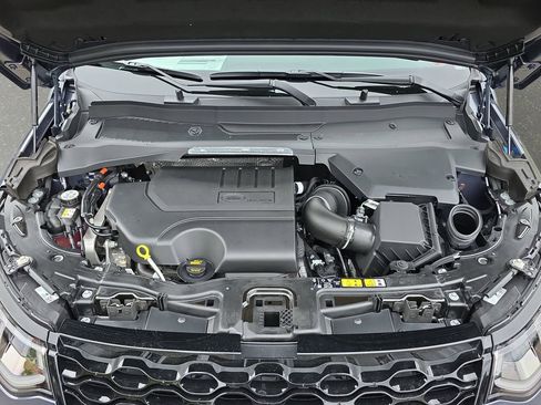 New 2026 Land Rover Discovery Sport Landmark AWD/4WD image 32