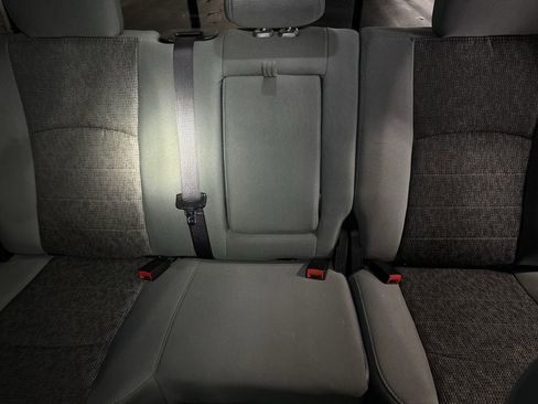 Used 2016 RAM 1500 Big Horn image 37