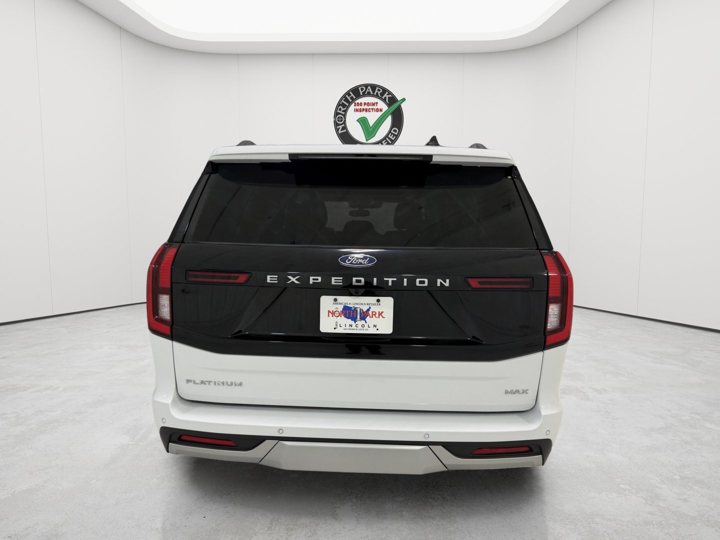 Used 2026 Ford Expedition Max Platinum AWD/4WD image 7