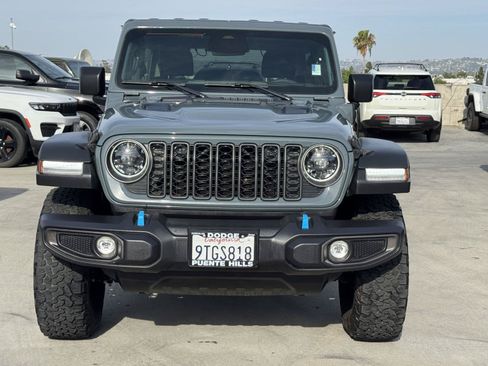 Certified 2025 Jeep Wrangler Unlimited Rubicon 4xe w/ Convenience Group AWD/4WD image 3