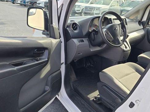 Used 2020 Nissan NV200 S w/ Back Door Glass Package FWD image 9