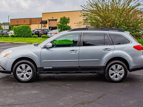 Used 2012 Subaru Outback 2.5i Premium AWD/4WD image 5