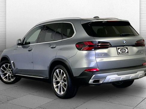 Used 2025 BMW X5 xDrive40i AWD/4WD image 11