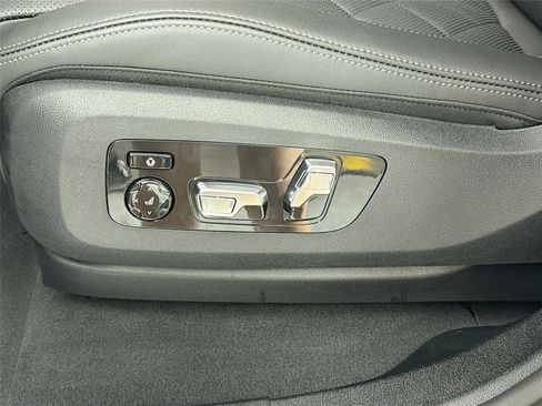 New 2026 BMW X6 xDrive40i AWD/4WD image 19