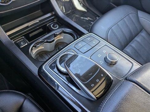 Used 2017 Mercedes-Benz GLS 450 4MATIC image 13