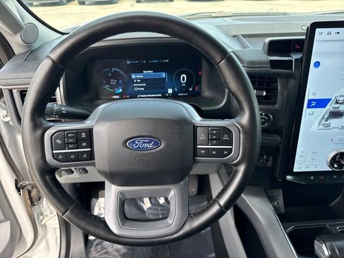 Used 2025 Ford F150 Lightning Flash AWD/4WD image 15