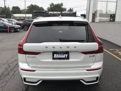Certified 2024 Volvo XC60 B5 Plus w/ Protection Package Premier AWD/4WD image 26