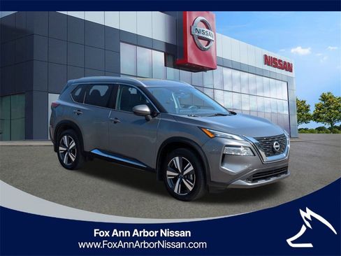 Certified 2022 Nissan Rogue SL w/ SL Premium Package image 7