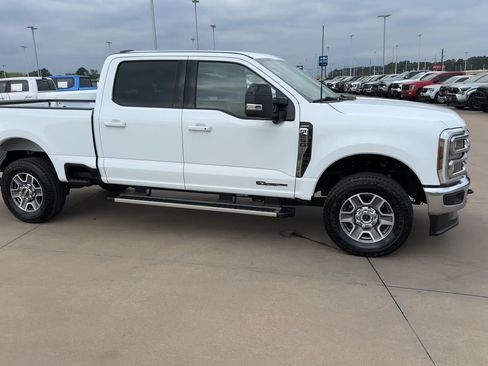 Used 2026 Ford F250 Lariat image 9