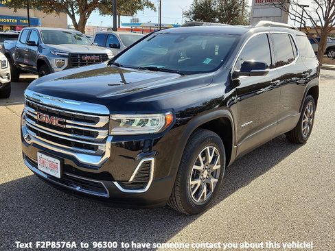 Used 2023 GMC Acadia SLE w/ Driver Convenience Package image 1