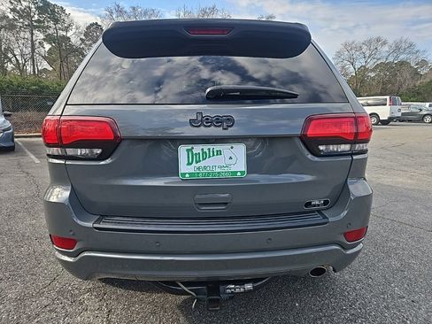 Used 2021 Jeep Grand Cherokee Laredo X image 4