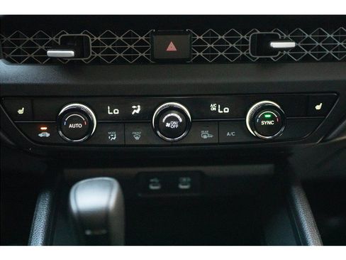 Used 2025 Honda Accord SE image 17