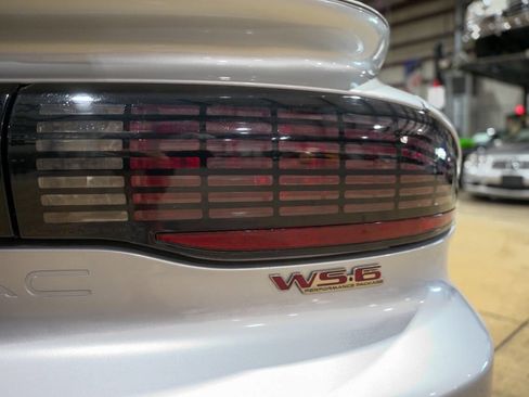 Used 1996 Pontiac Firebird Formula image 36