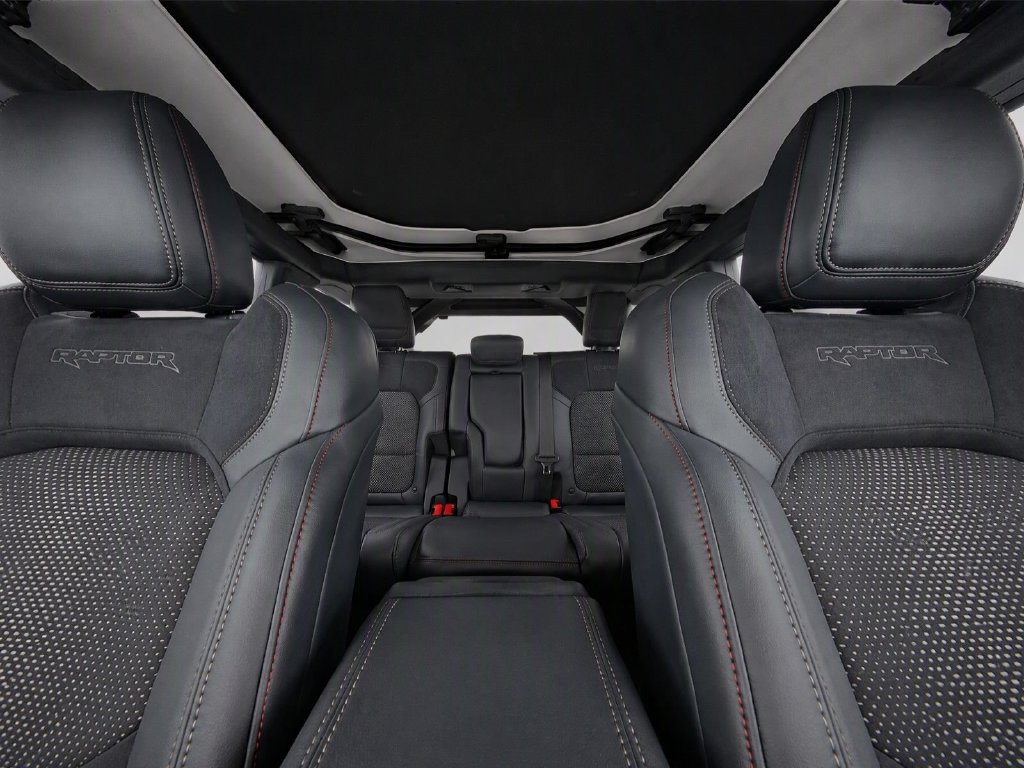 New 2026 Ford Bronco Raptor w/ Interior Carbon Fiber Pack AWD/4WD image 17
