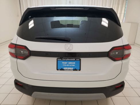 Certified 2025 Honda Pilot EX-L image 30