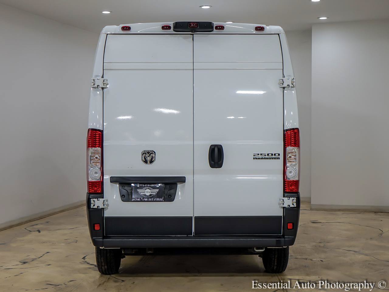 Used 2023 RAM ProMaster 2500 FWD image 5
