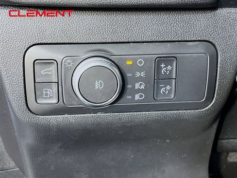Used 2022 Ford Escape Titanium AWD/4WD image 13