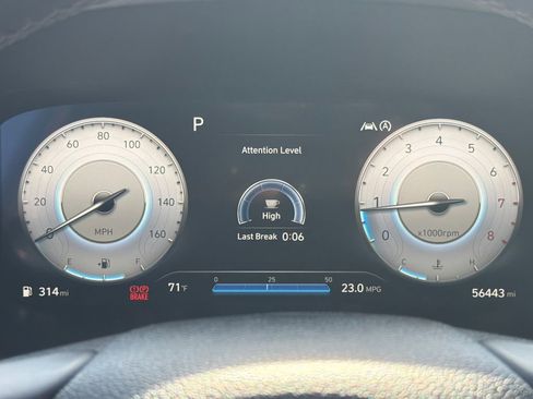 Used 2021 Hyundai Santa Fe SEL w/ Convenience + Premium Package FWD image 27