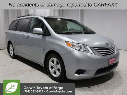 Used 2015 Toyota Sienna LE