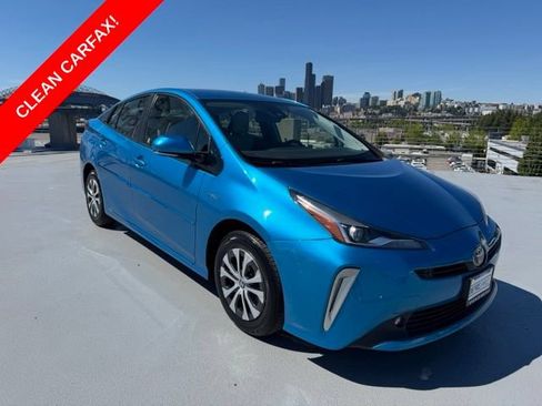 Used 2020 Toyota Prius LE AWD/4WD image 1