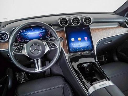 Certified 2026 Mercedes-Benz GLC 300 image 14