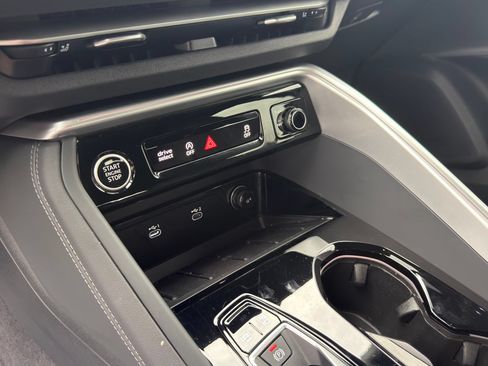 Certified 2025 Audi Q5 Premium Plus w/ Premium Plus AWD/4WD image 16
