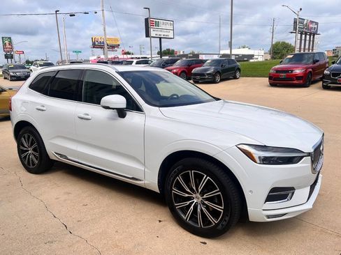 Used 2021 Volvo XC60 T5 Inscription w/ Advanced Package AWD/4WD image 6