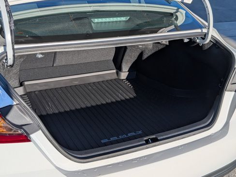 Used 2026 Toyota Camry LE image 9