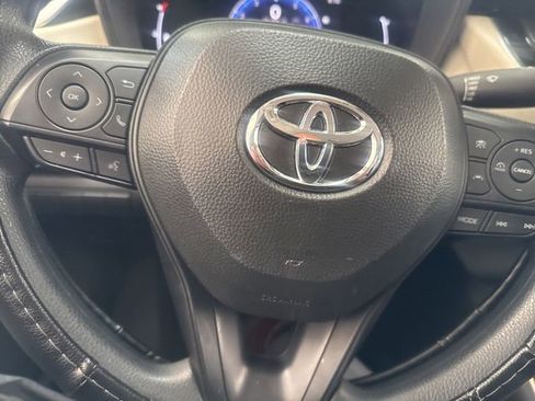 Used 2026 Toyota Corolla LE FWD image 25