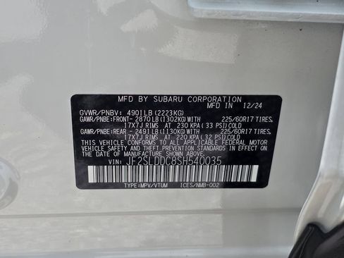 Certified 2025 Subaru Forester Premium AWD/4WD image 32
