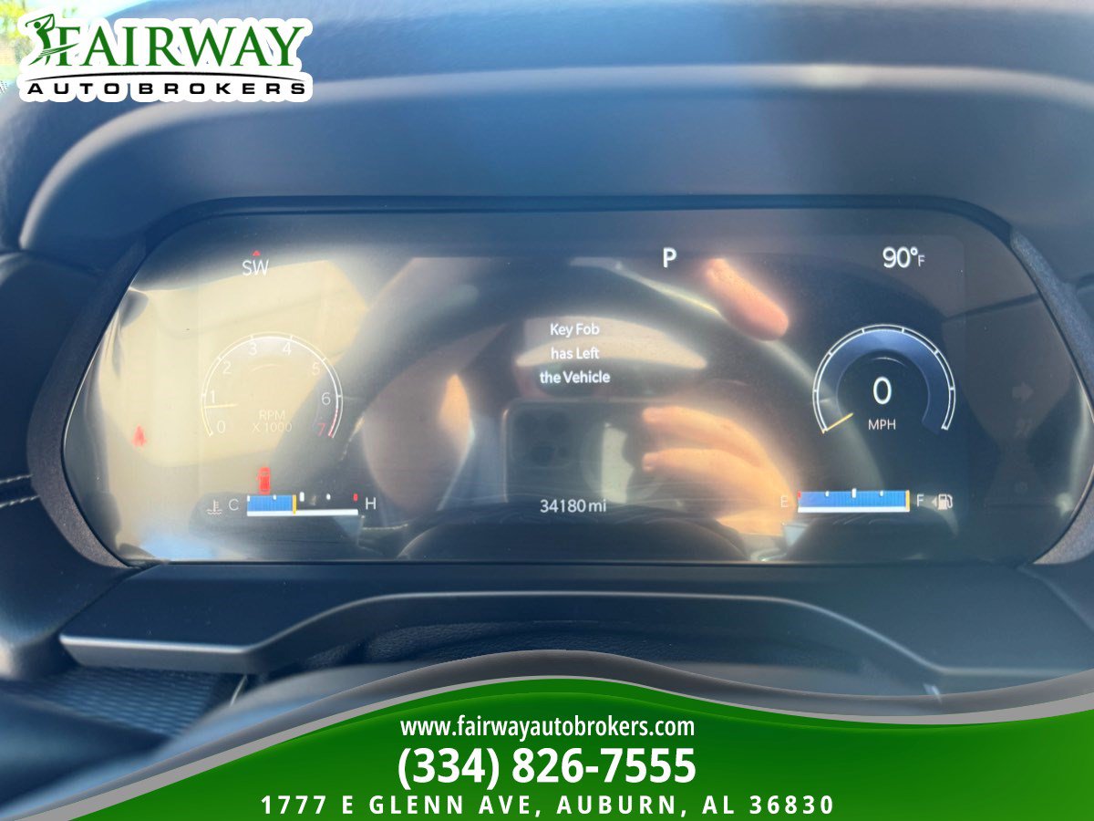Used 2023 Jeep Grand Cherokee L Laredo AWD/4WD image 22