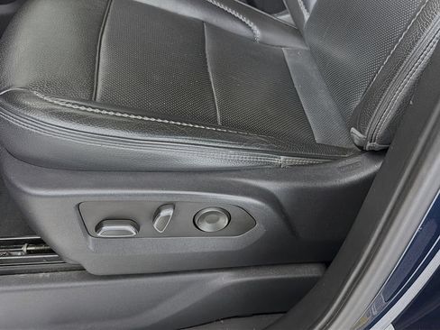 Used 2022 GMC Sierra 1500 Denali AWD/4WD image 25