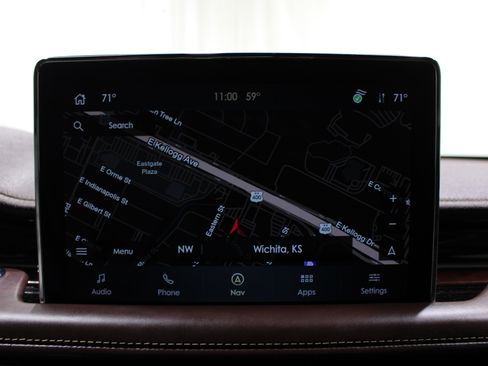 Used 2021 Lincoln Aviator Black Label w/ Class IV Trailer Tow Package image 16