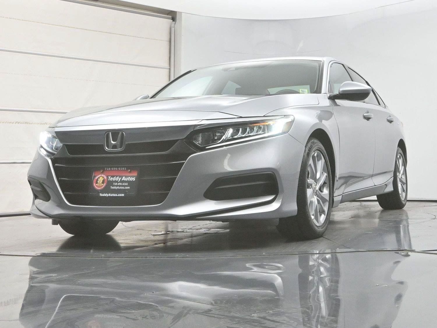 Used 2019 Honda Accord LX image 9