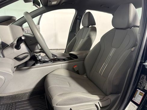 Used 2024 Hyundai Elantra SEL FWD image 10