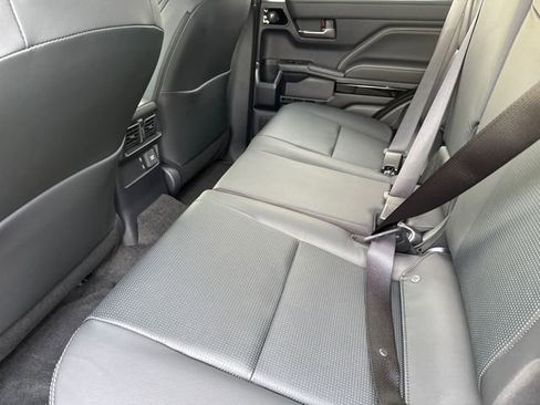New 2026 Toyota 4Runner Limited AWD/4WD image 18