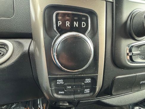 Used 2013 RAM 1500 Big Horn image 26