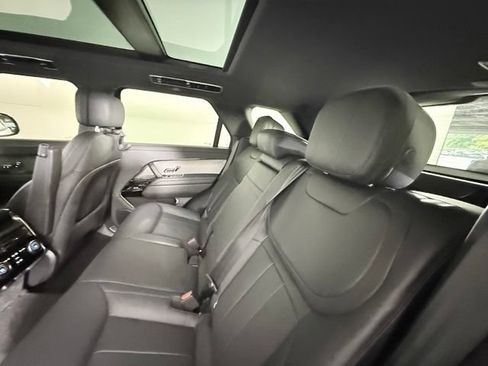 Used 2025 Land Rover Range Rover Sport Dynamic SE AWD/4WD image 23