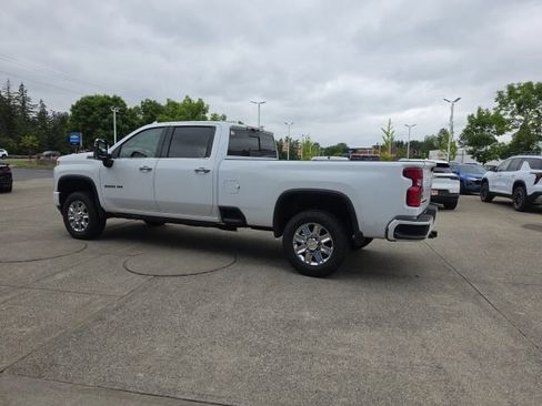 Used 2022 Chevrolet Silverado 3500 High Country w/ Z71 Off-Road Package AWD/4WD image 11