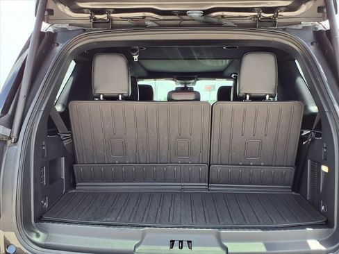 Used 2021 Ford Expedition Limited RWD image 13
