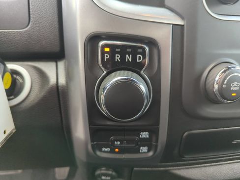 Used 2024 RAM 1500 Warlock AWD/4WD image 41