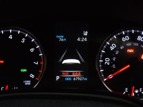 Used 2022 Toyota RAV4 XLE w/ Convenience Package AWD/4WD image 27