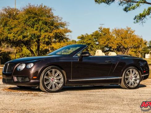 Used 2015 Bentley Continental GT image 51